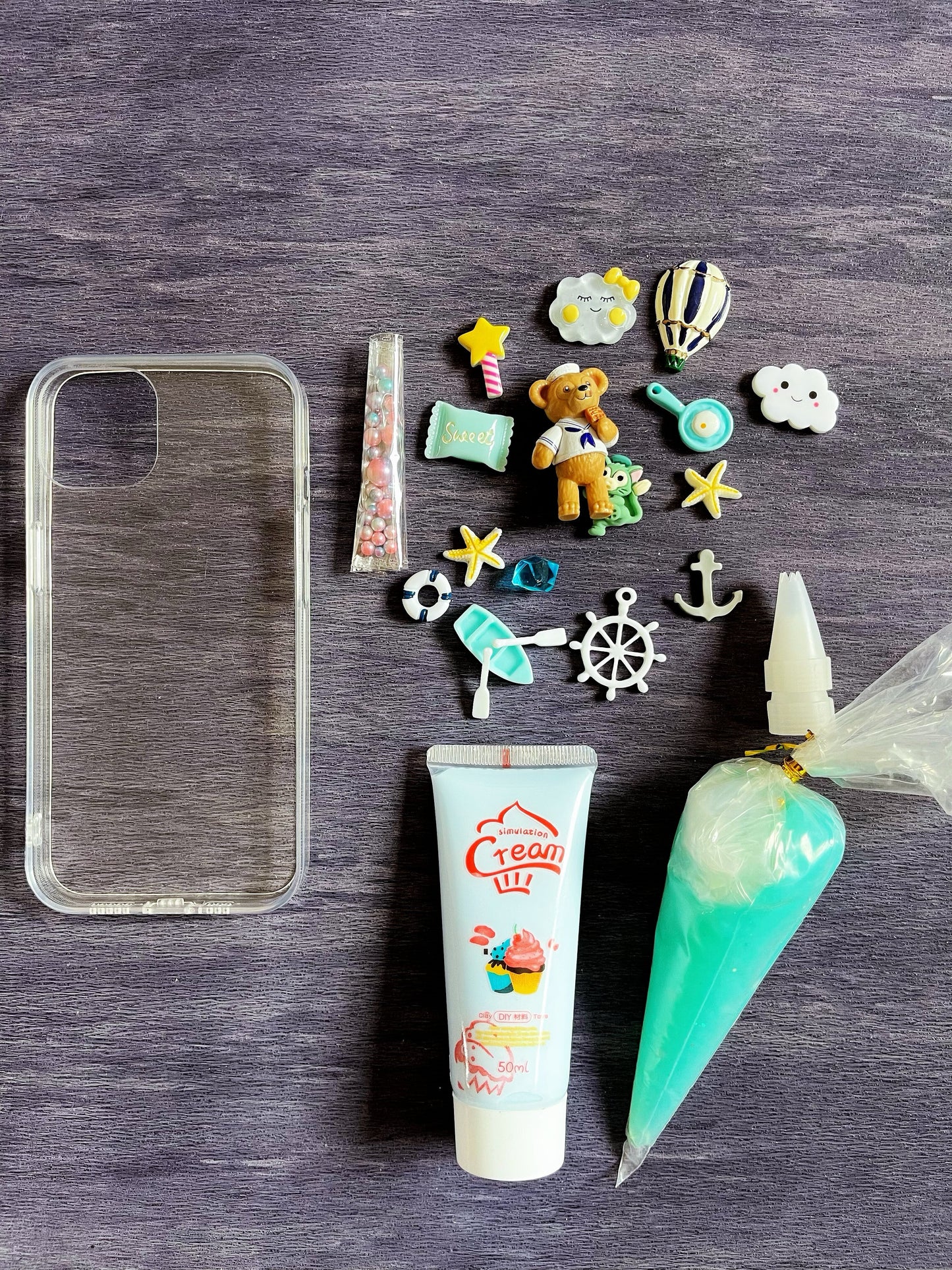 DIY Phone Case Cream Set!
